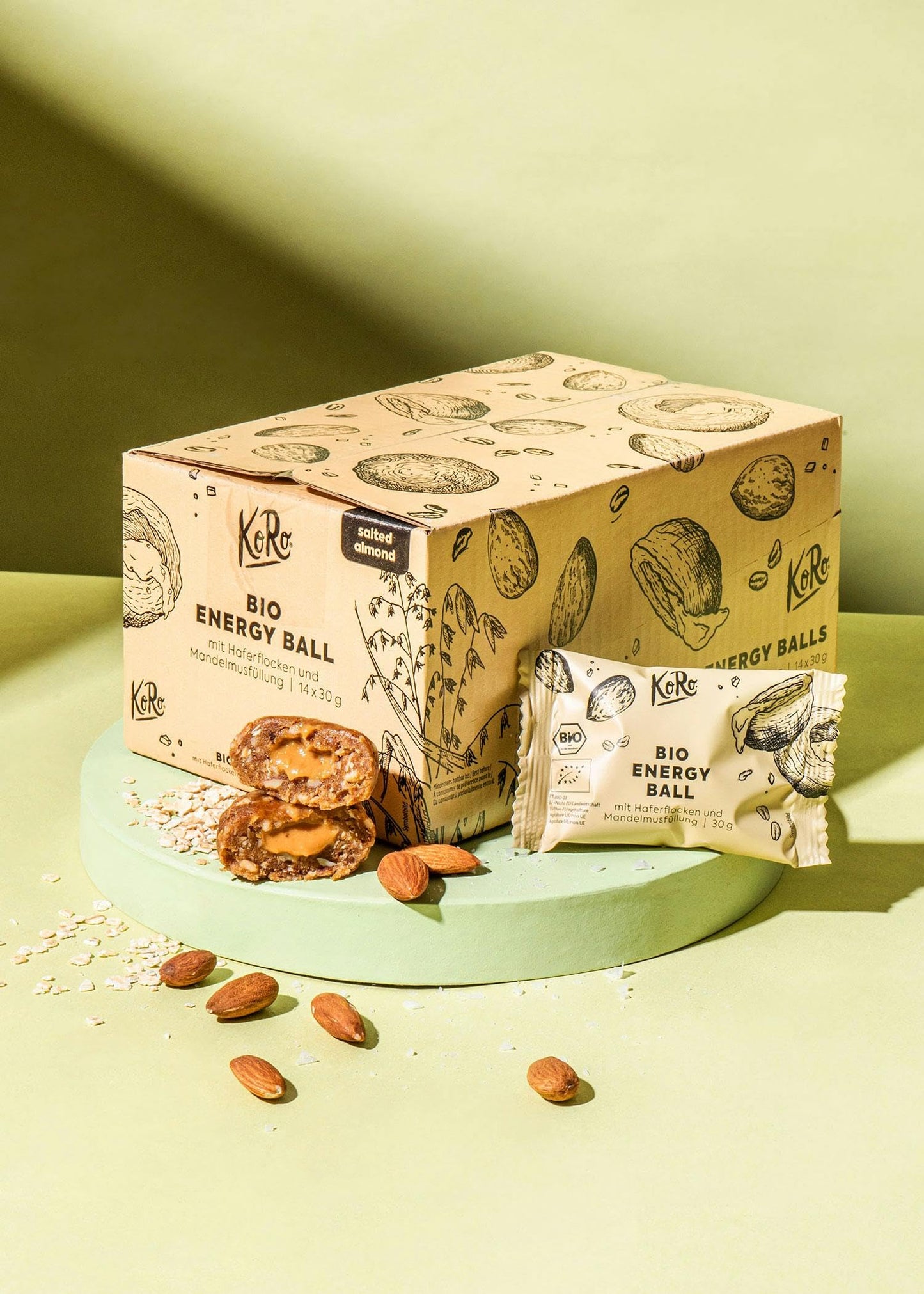 KoRo Bio Energy Balls Salted Hazelnut - Bio und vegan - Mit cremiger Haselnussmusfüllung - Hoher Ballaststoffgehalt