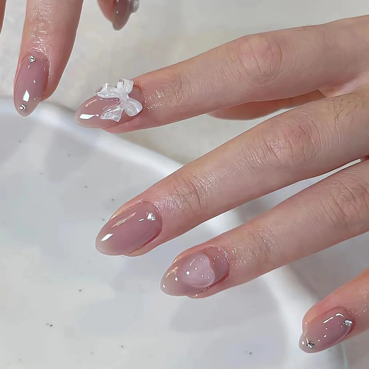 Press-On Nails – Cat Eye French