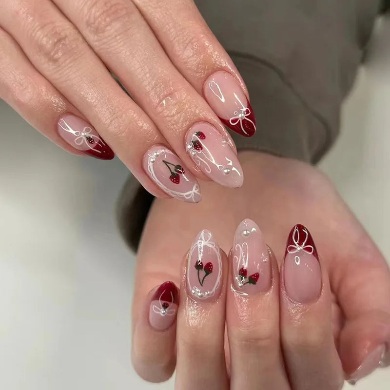 Press-On Nails – Cat Eye French