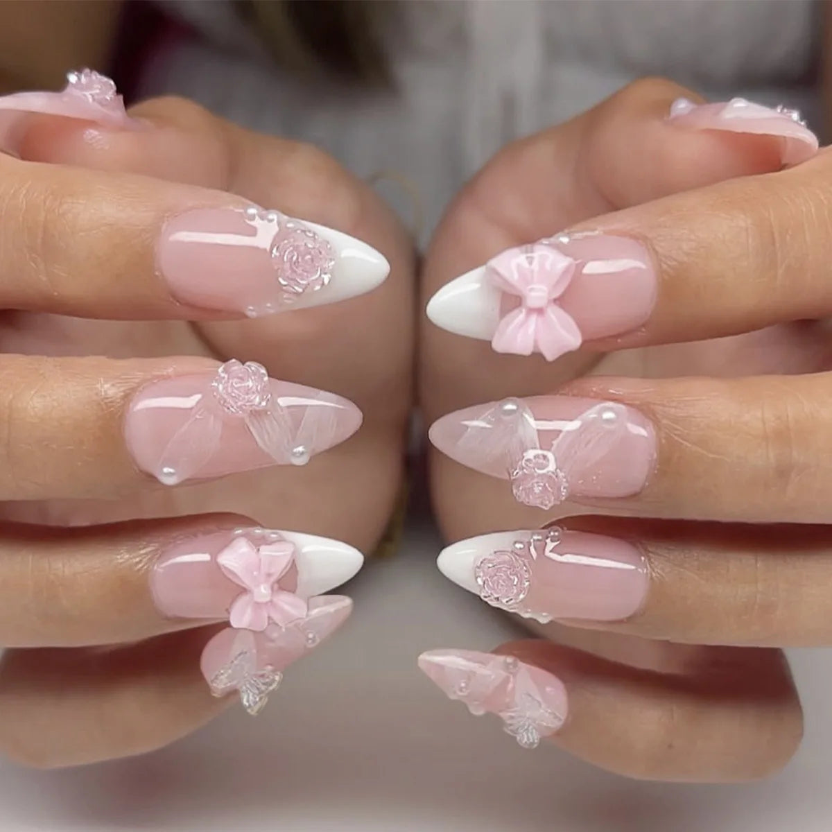 Press-On Nails – Cat Eye French