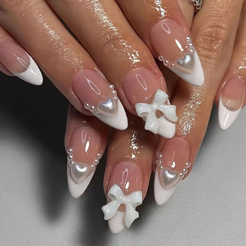 Press-On Nails – Cat Eye French