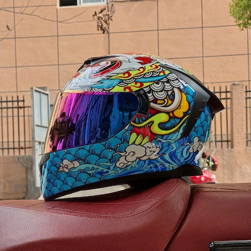 Motorradhelm – Starker Look. Voller Schutz
