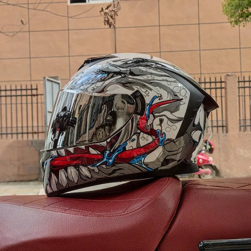 Motorradhelm – Starker Look. Voller Schutz