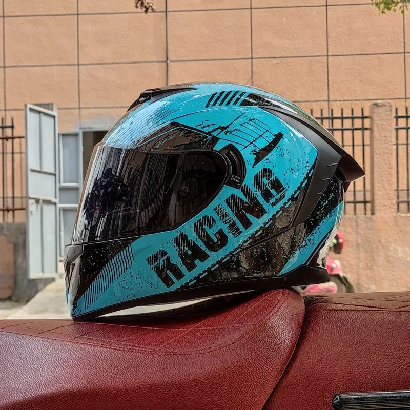 Motorradhelm – Starker Look. Voller Schutz