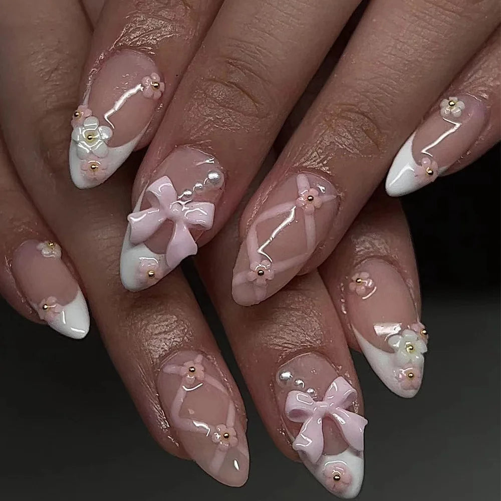 Press-On Nails – Cat Eye French