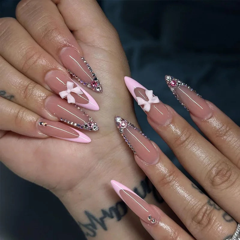 Press-On Nails – Cat Eye French