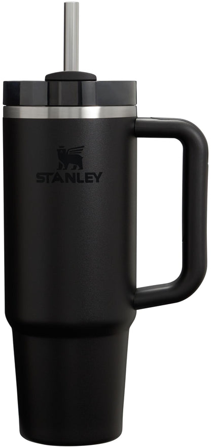 Stanley Tumbler- Der Begleiter für erfrischende Tage - sunny.side-Productions