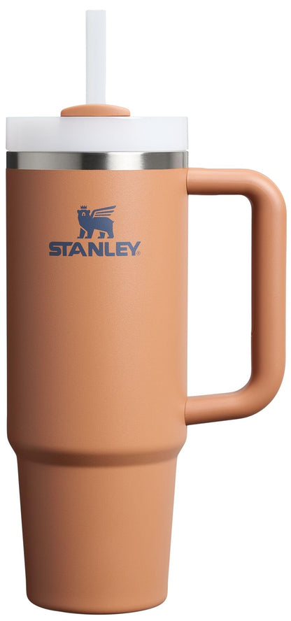 Stanley Tumbler- Der Begleiter für erfrischende Tage - sunny.side-Productions