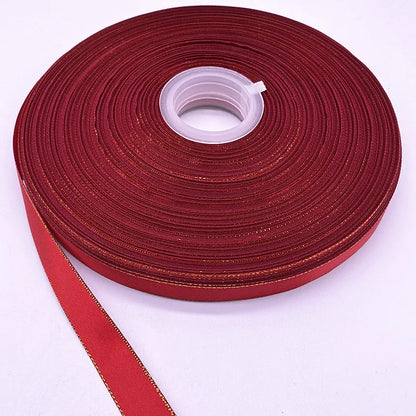 Satinband mit goldenem Rand