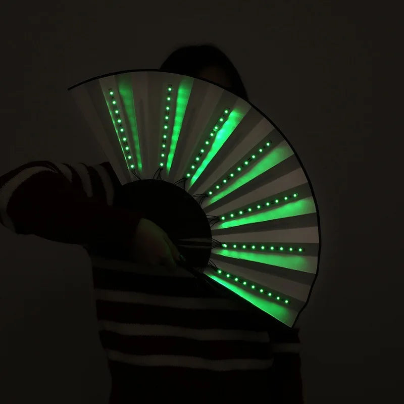 Glow-Fächer fürs Festival