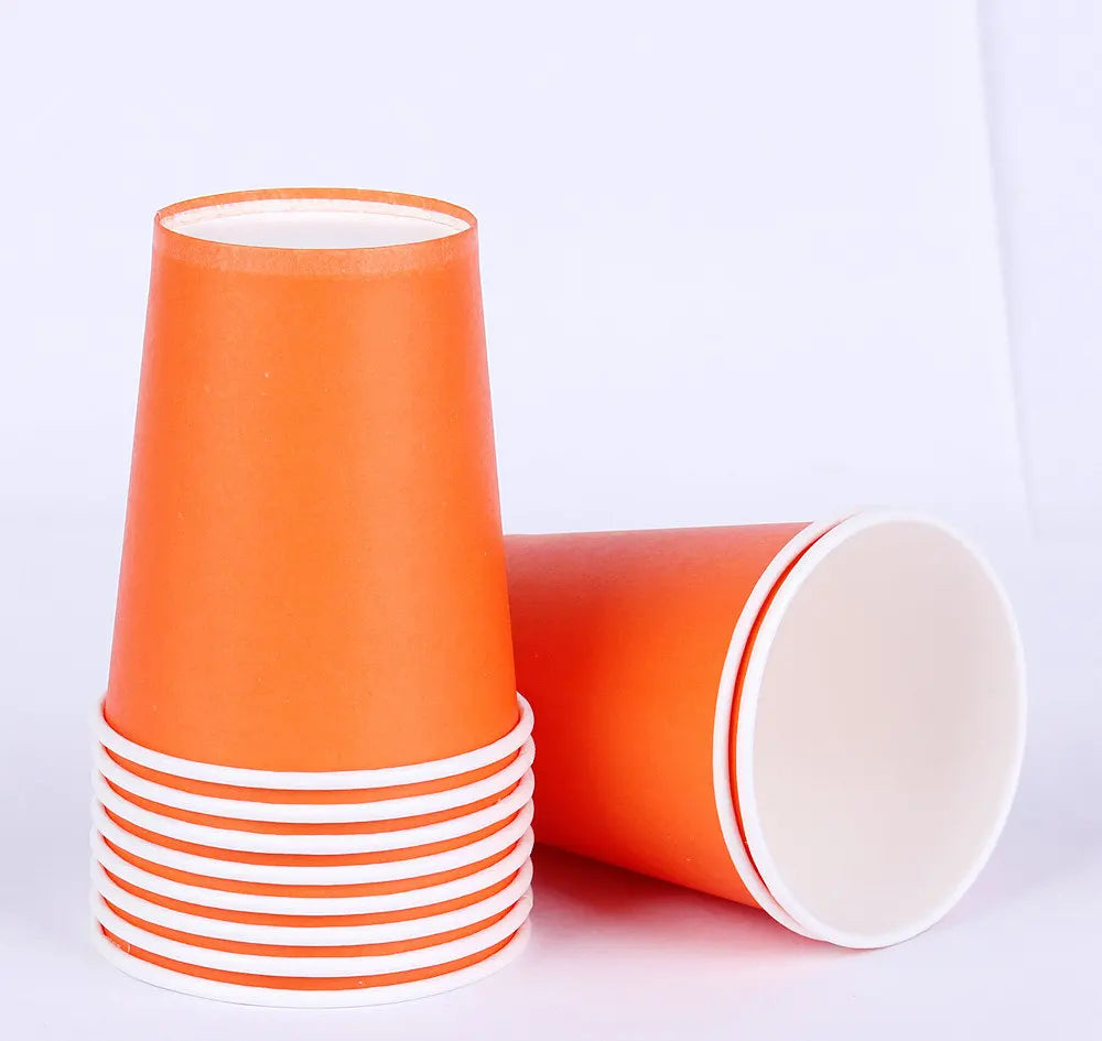 Einweg-Pappbecher –Bereit fürs Feiern