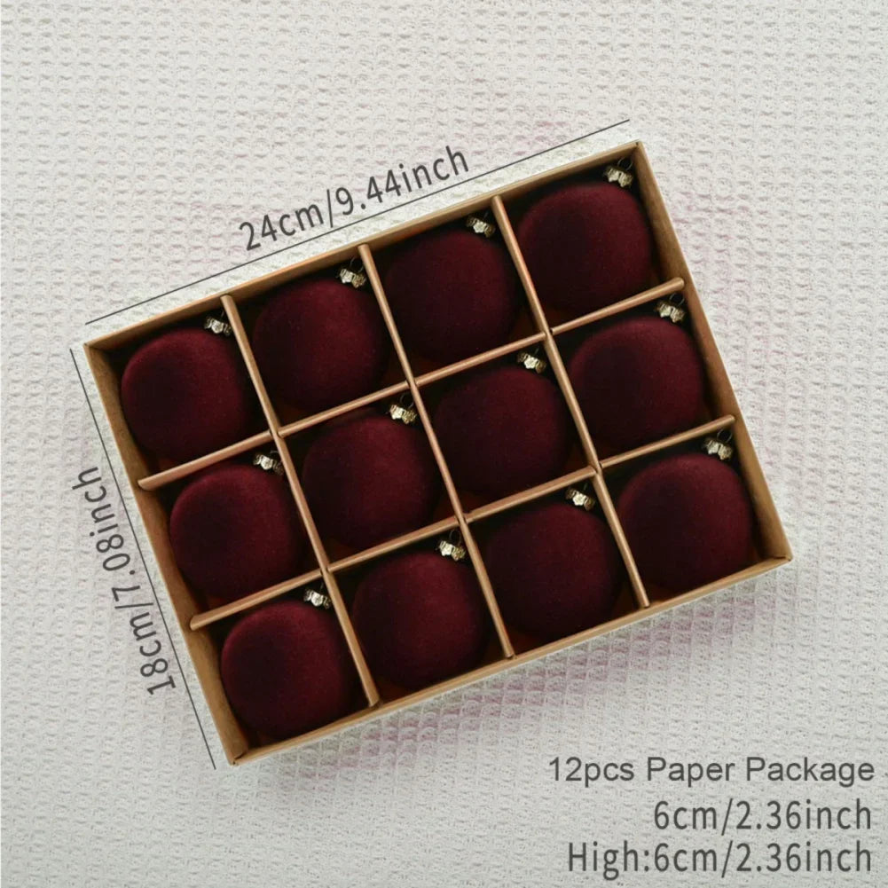 Weihnachtskugeln – Samtige Eleganz