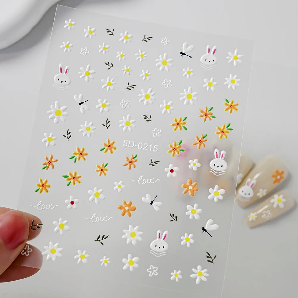 Nailsticker – Florale Reliefkunst
