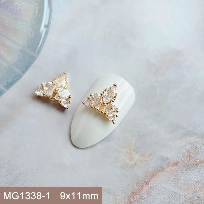 Nail Charms – eleganter Kristall-Look