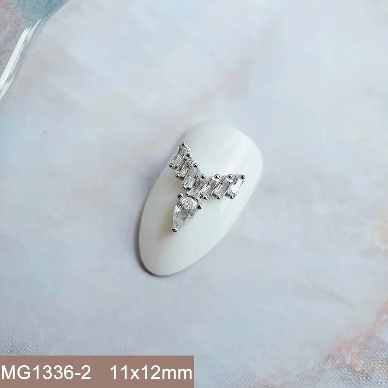 Nail Charms – eleganter Kristall-Look