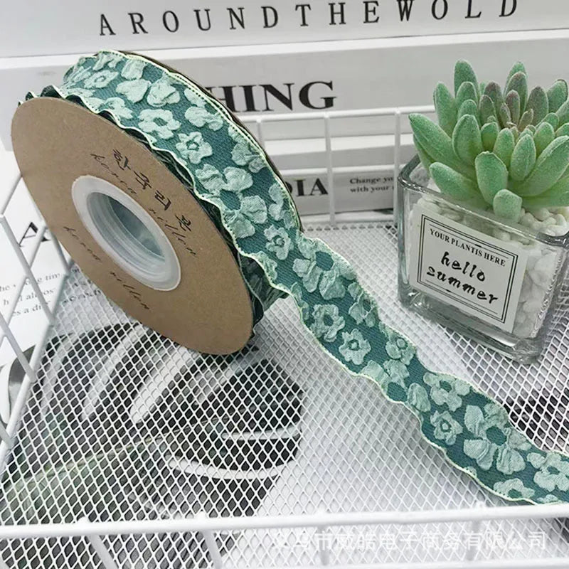 Wellenrandband – Festliche Weihnachtsdekoration