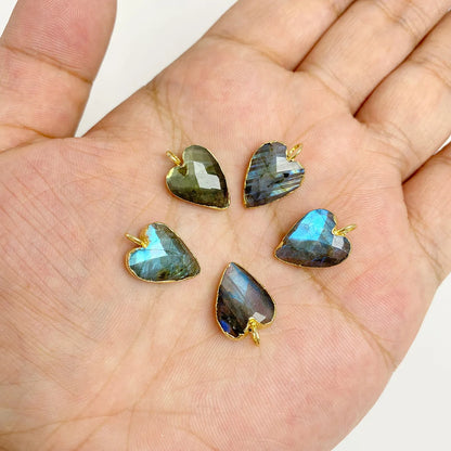 Herzanhänger aus Rosenquarz – zauberhaftes Schmuckstück - sunny.side-Productions