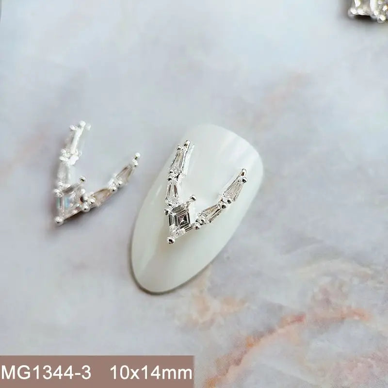 Nail Charms – eleganter Kristall-Look