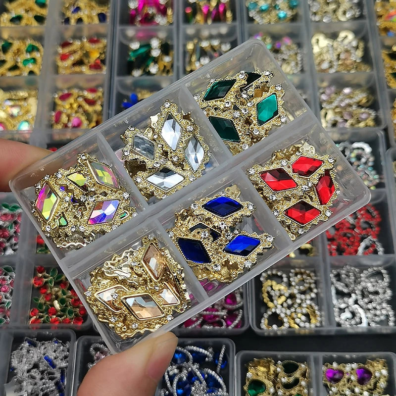 Nail Charms – Glitzernde Strass-Deko