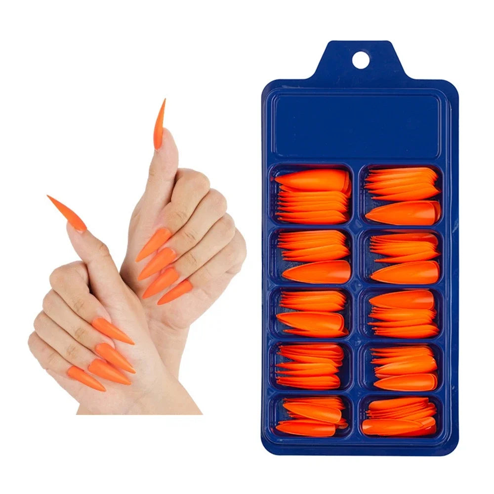 Stiletto Nailart- Tipbox - sunny.side-Productions