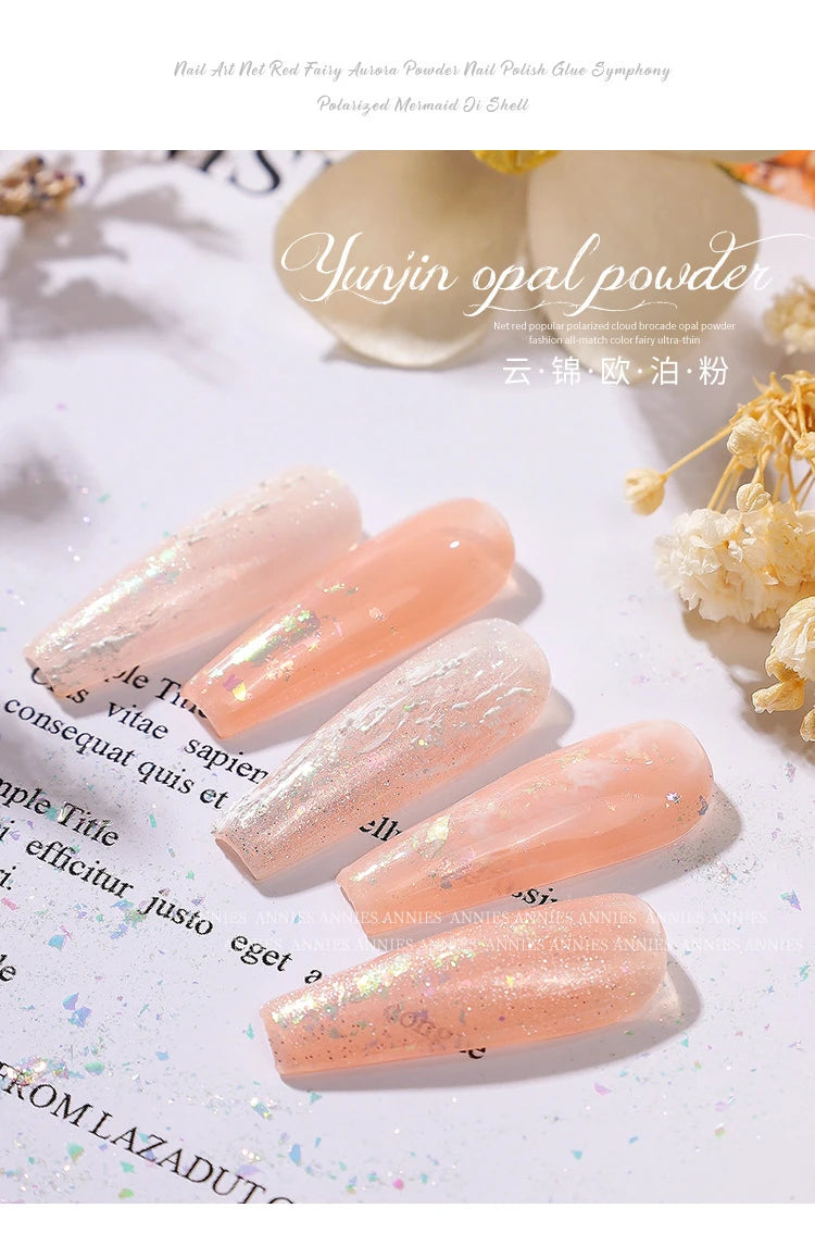 Nail Glitter – Schimmernde Wolken
