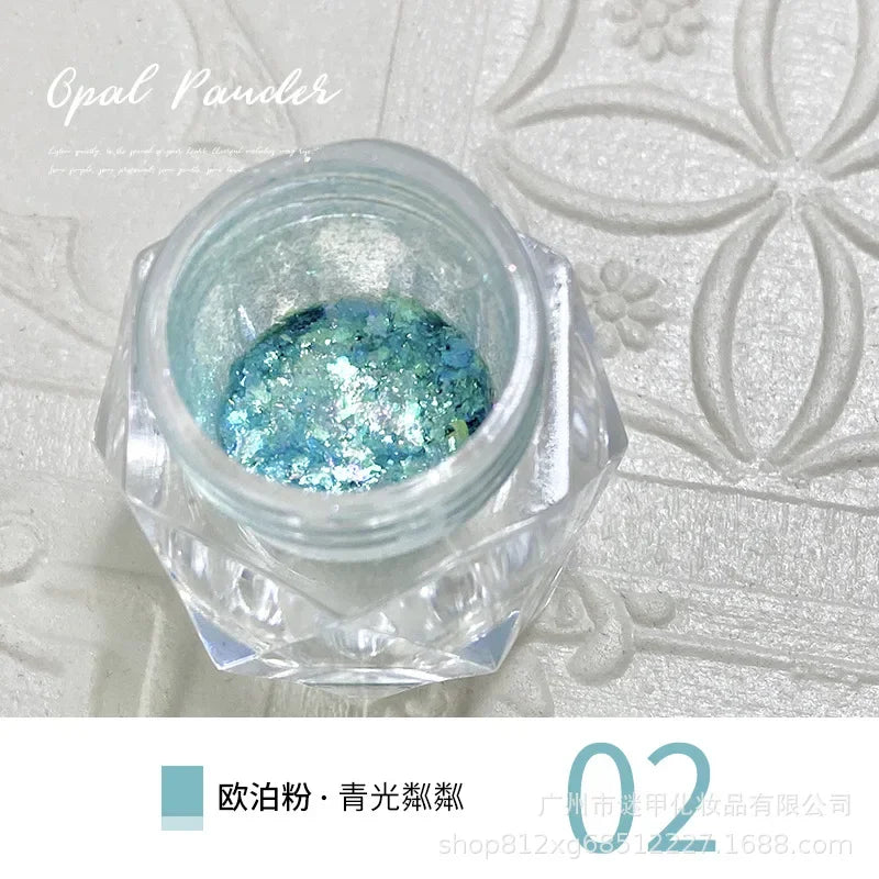 Nail Glitter – Schimmernde Wolken