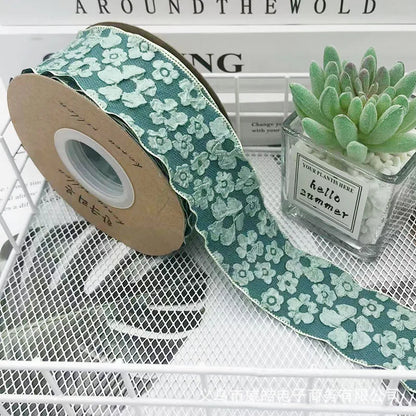 Wellenrandband – Festliche Weihnachtsdekoration