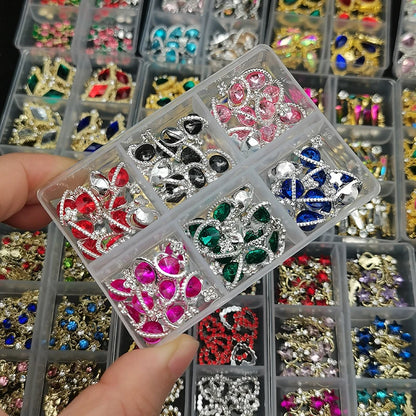 Nail Charms – Glitzernde Strass-Deko