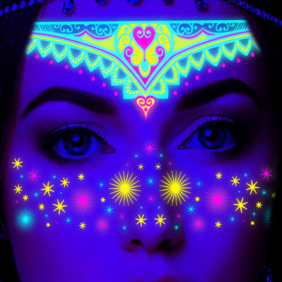 Glowing-Schmetterling-Tattoos