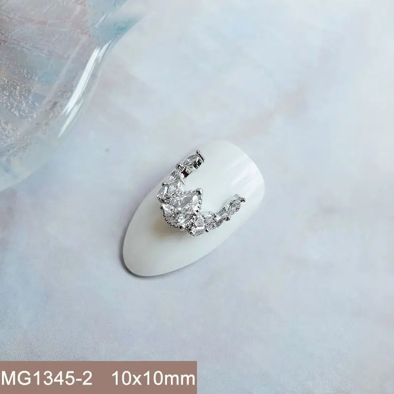 Nail Charms – eleganter Kristall-Look